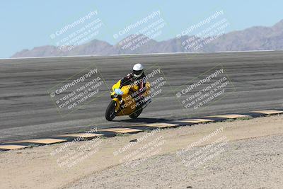 media/Oct-13-2025-Moto Forza (Mon) [[a66d839500]]/4-C Group/Session 2 (Bowl)/